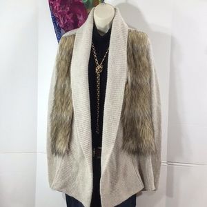 Ann Taylor Loft soft alpaca quality beige cardigan fur trim front M